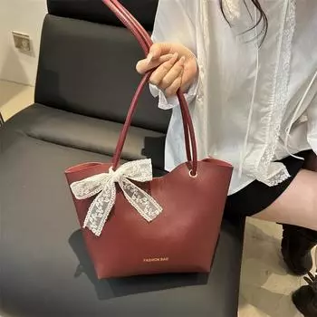 Premium sense of foreign style large capacity shoulder bag women s 2025 new spring and summer versatile underarm bag simple tote bag чёрный