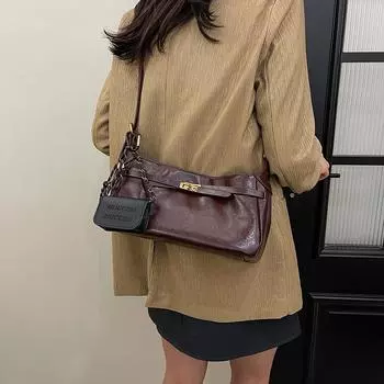 Premium sense ретро маленькая женская сумка 2024 года новая осенне-зимняя универсальная сумка-мессенджер модная сумка через плечо подмышкой прилив кофейный