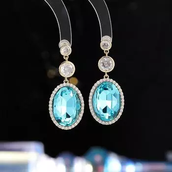 Премиум-смысл роскошные элегантные серьги женские нишевые простые универсальные циркониевые серебряные игольчатые овальные циркониевые геометрические серьги озеро синий