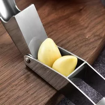 Пресс для чеснока из нержавеющей стали, нержавеющая мясорубка для чеснока с эргономичной ручкой, которую можно мыть в посудомоечной машине серебряный