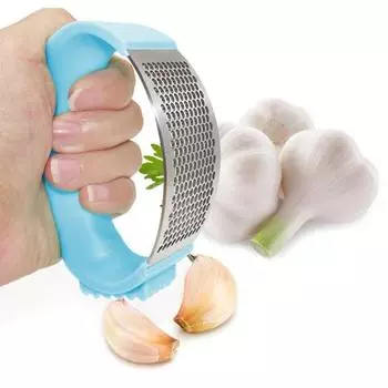 Пресс для чеснока из нержавеющей стали, удобная мясорубка для чеснока для легкого измельчения, дробилка для чеснока с щеточной оболочкой для пальцев, экономящий время измельчитель чеснока