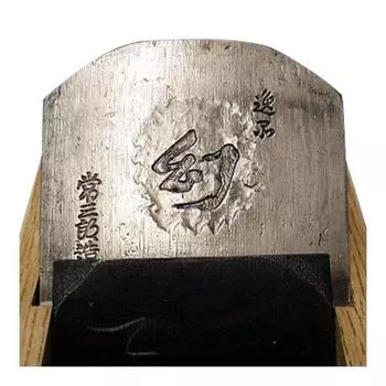 Пресс типа Tsunesaburo Gen Hina с металлической подставкой, рубанок, белый дуб, 42 мм (назад)