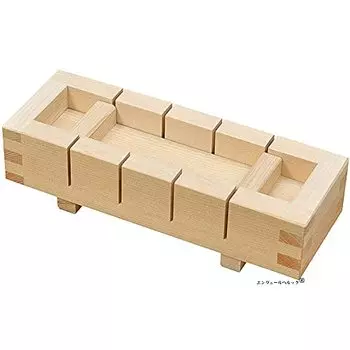 Прессованный суши-машина Hinoki, позволяющий аккуратно нарезать кусочки, не теряя их в диаметре 21 xx см, поставляется с удобной нарезкой