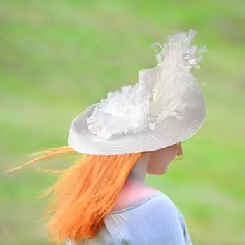 Преувеличенная повязка на голову, изысканный цилиндр, стиль, модная повязка на голову с цветами, перьями, яркие цветные аксессуары для волос для косплея