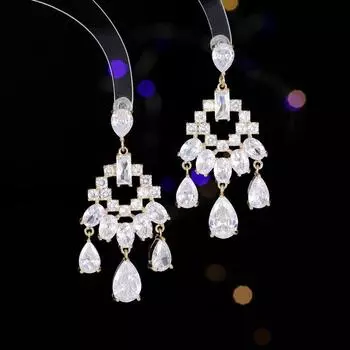 Преувеличенные атмосферные серьги, длинное роскошное яркое вечернее платье с каплевидными цирконами и серьгами серебряный
