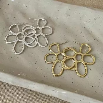 Преувеличенные металлические серьги-гвоздики в виде цветка, женские, холодные, ветреные, уникальные, модные, элегантные, темпераментные, универсальные серьги