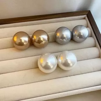 Преувеличенные жемчужные серьги-гвоздики Элегантные жемчужные серьги-аксессуары Модные женские серьги-гвоздики для отпуска белый