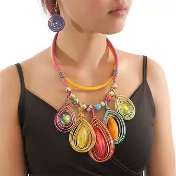 Преувеличенный этнический стиль, красочные плетеные ожерелья ручной работы, наборы сережек для женщин, африканские хрустальные бисерные веревочные ожерелья, кулон, комплект ювелирных изделий