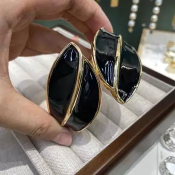 Преувеличенный ретро-браслет с закручивающейся спиралью из листового золота, женский изысканный браслет из металла с листьями