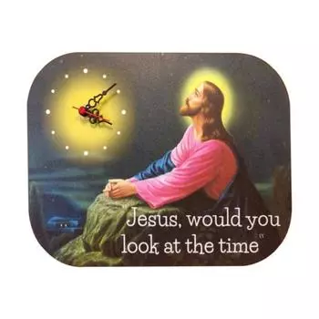 Причудливое украшение для часов. Интересное украшение с гладкой поверхностью. A