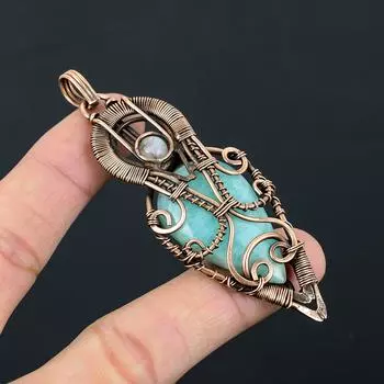 Причудливый амазонитовый драгоценный камень из чистой медной проволоки, обернутый кулоном ручной работы 3.39 Inches зелёный