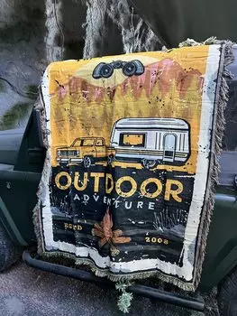 Приключения на открытом воздухе, кемпинг, многослойное одеяло, стильное снаряжение для сна в машине…