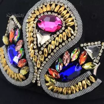 Прищепка для одежды со стразами, геометрическим узором, тонкая работа, изысканные декоративные аксессуары для одежды, цветные декоративные сценические костюмы, эполет, шарф разноцветный