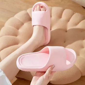 Прочные нескользящие тапочки: Тихие, модные варианты для женщин, мужчин и пар чёрный