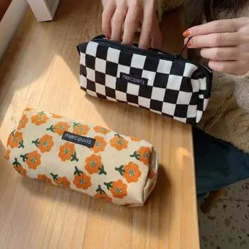 Прочный пенал, легкий, мягкий, большой емкости E