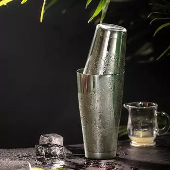 Прочный шейкер для коктейлей на 600 мл/800 мл с гладкой поверхностью из нержавеющей стали для барменов серебряный