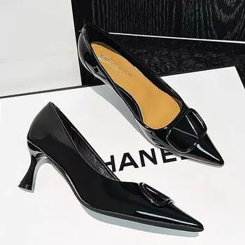 Профессиональные не уставшие ноги высокие каблуки женские черные начало осени 2024 новые остроносые темпераментные лакированные кожаные туфли на шпильке светлого оттенка 35