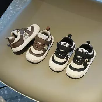 Прогулочная обувь для девочек, весенне-осенняя обувь на толстой подошве для мальчиков, дышащие повседневные кроссовки для детей 16 чёрный