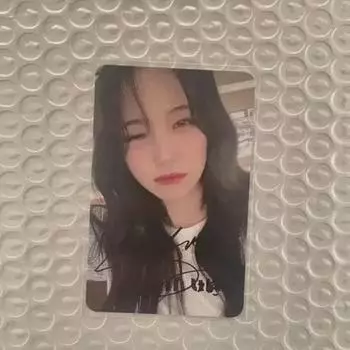 Promise 9 Sells Kobangpoca Photo Cards Signed By Mifan s Reverse Engineer Baek Ji-heon