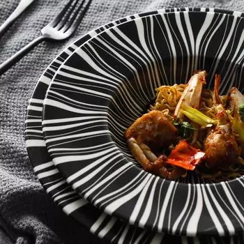 Простая дисковая посуда, керамическая тарелка для десерта в скандинавском стиле, тарелка с фруктами, тарелка для салата, кухонные принадлежности