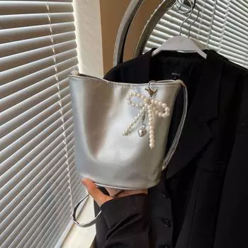 Простая и модная летняя новая тенденция 2024 года, модная сумка через плечо, простая и модная сумка-мессенджер для поездок на работу и обратно without pendant чёрный