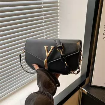 Простая и модная маленькая квадратная сумка 2024 года, простая и модная сумка через плечо, простая повседневная сумка-мессенджер, вместительная сумка для поездок на работу чёрный