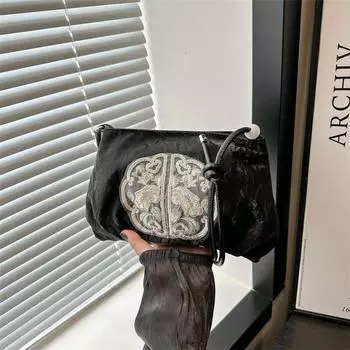 Простая и модная повседневная сумка через плечо 2024 года, летняя новая модная тенденция, сумка-мессенджер в стиле ретро, повседневная маленькая квадратная сумка чёрный