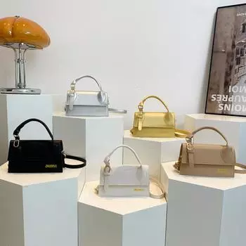 Простая и модная серебристая сумка, модная небольшая квадратная сумка для женщин на лето, новая модная сумка через плечо с нишевым дизайном