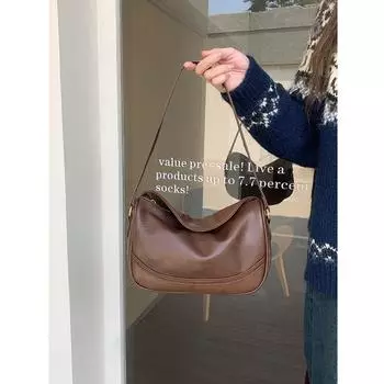 Простая и модная сумка-пельмень для женщин, популярная повседневная сумка через плечо в корейском стиле, 2024 новая стильная текстура однотонного цвета чёрный