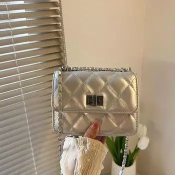 Простая и модная женская сумка-мессенджер 2024 года, новинка лета Xiaoxiangfeng, модная маленькая квадратная сумка, иностранная женская сумка чёрный