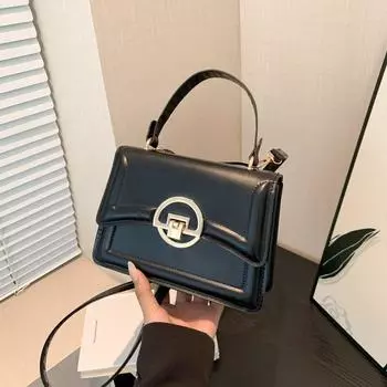 Простая и универсальная женская сумка, новая корейская версия, модная маленькая квадратная сумка 2024 года, универсальная высококачественная повседневная сумка через плечо чёрный