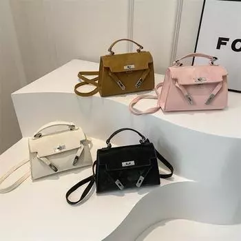 Простая маленькая квадратная сумка, популярная нишевая сумка, маленькая сумка для женщин, весенняя новая ретро-модная сумка через плечо