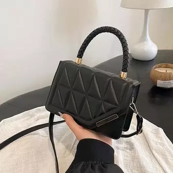 Простая маленькая сумка женская весна 2024 года, новый тренд, модная переносная сумка через плечо, простая повседневная маленькая квадратная сумка чёрный