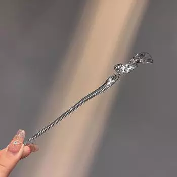 Простая металлическая шпилька, геометрические нерегулярные витые палочки, минималистичные инструменты для волос