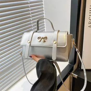 Простая модная сумка-мессенджер женская повседневная простая сумка для поездок на работу женская летняя новая тенденция 2024 года модная маленькая квадратная сумка чёрный