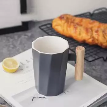 Простая однотонная кружка в скандинавском стиле с деревянной ручкой, керамическая чашка для воды, кофейная чашка, чашка для молока, чашка для завтрака белый