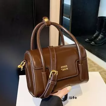 Простая переносная сумка в стиле ретро, небольшая квадратная сумка, женская сумка, сумка для поездок на работу, высококачественная фактурная сумка-мессенджер через плечо. красный