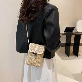 Простая повседневная маленькая женская сумка 2024 года, летняя новая нишевая дизайнерская повседневная сумка-мессенджер, повседневная модная сумка через плечо чёрный