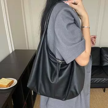 Простая сумка через плечо Premium Texture Niche Commuting Большая вместимость из натуральной кожи Универсальная сумка через плечо чёрный