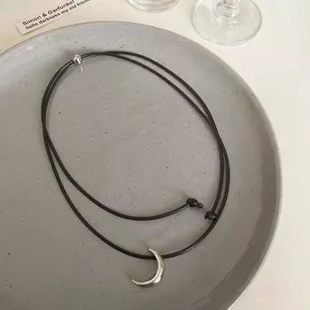 Простое ожерелье с луной из плетеной веревки из кожи, универсальное, милое, с крутым темпераментом, легкая роскошь, высококлассный дизайн