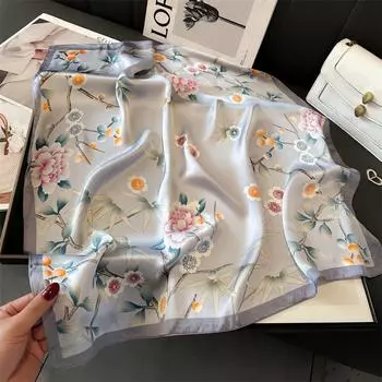 Простой и элегантный цветочный шелковый шарф, квадратный шарф 70 см, искусственный шелковый шарф, женская декоративная солнцезащитная шаль с цветком розы и пиона 70 * 70Cm (1-3cm error)