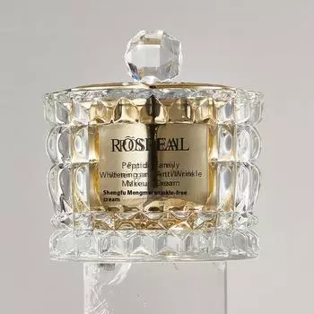 Простой крем для лица Защита Изоляция Консилер Три-в-одном Отбеливающий Nude макияж Крем от веснушек 50g