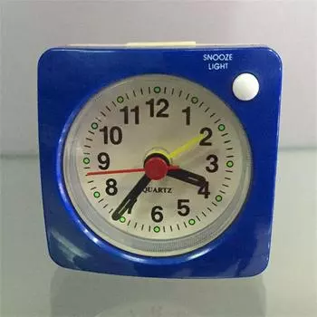 Простой кварцевый бесшумный будильник, прикроватные часы, часы с цифрами, домашний декор