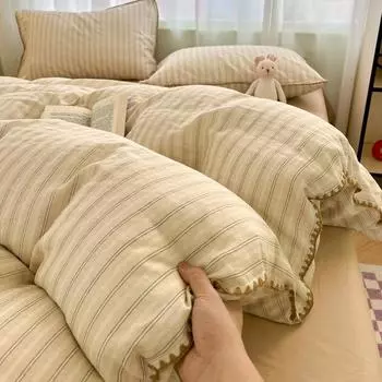 Простой полосатый гипоаллергенный хлопковый двухслойный трикотаж, чистый хлопок, набор 4 шт., модель для младенцев Бао Ма 1.2 m 3pc quilt 1.5*2m