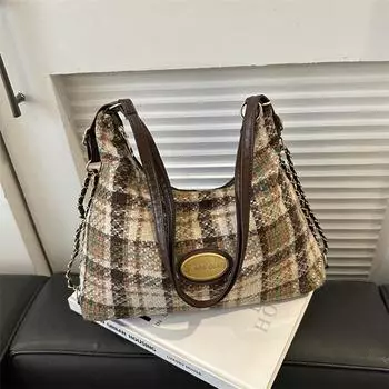 Простой рюкзак большой емкости Простая и модная сумка Зимняя новая женская сумка Популярная сумка на одно плечо подмышкой