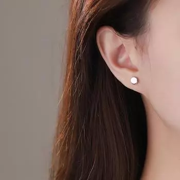 Простые блестящие серьги для женщин, геометрические, персонализированные, универсальные и высококачественные серьги для поездок на работу