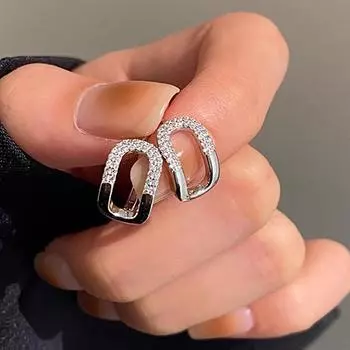 Простые геометрические пряжки для ушей для женщин, изысканные и маленькие полукруглые серьги из циркония, обязательные для модных девушек