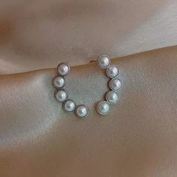 Простые и холодные серьги-пусеты с искусственным жемчугом, женственные модные серьги, серьги с темпераментным дизайном, маленькие серьги