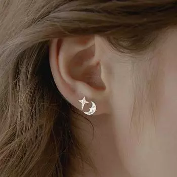 Простые и компактные серьги с буквами, инкрустированные бриллиантами, женские серьги с темпераментом, интернет-знаменитостью, различными видами искусства, звездой и луной