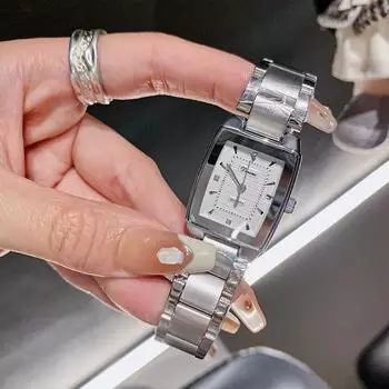 Простые и модные квадратные кварцевые часы с календарем, элегантные ретро-женские часы со стальным браслетом и стразами